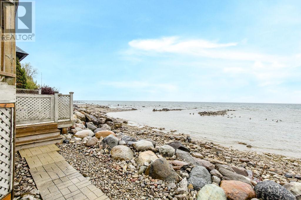 46 William Avenue, Wasaga Beach, Ontario  L9Z 2X3 - Photo 39 - S12505892