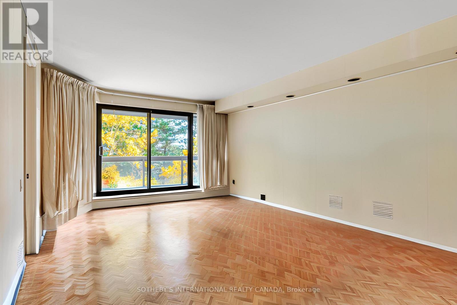 604 - 70 Rosehill Avenue, Toronto, Ontario  M4T 2W7 - Photo 16 - C12505884