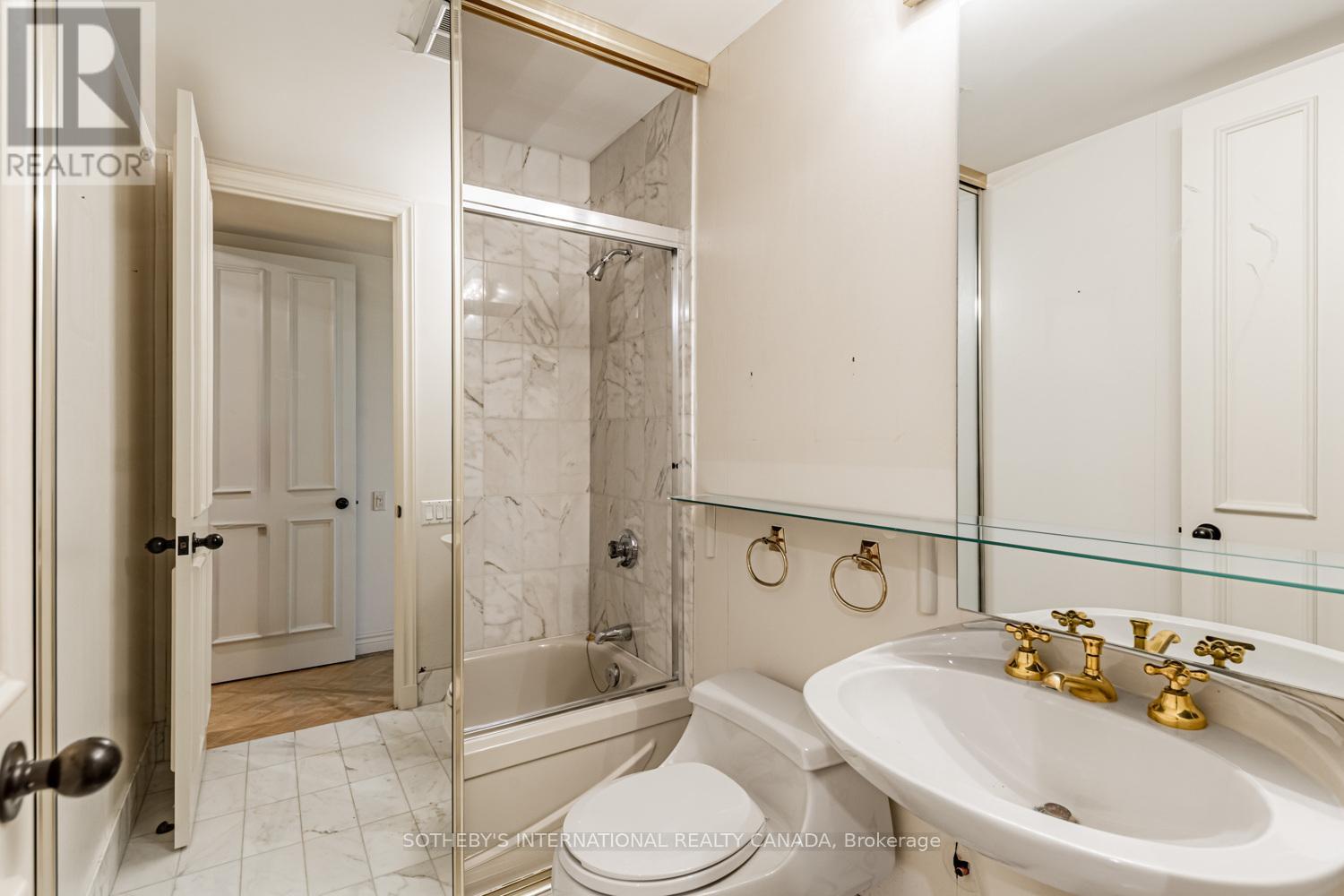 604 - 70 Rosehill Avenue, Toronto, Ontario  M4T 2W7 - Photo 24 - C12505884