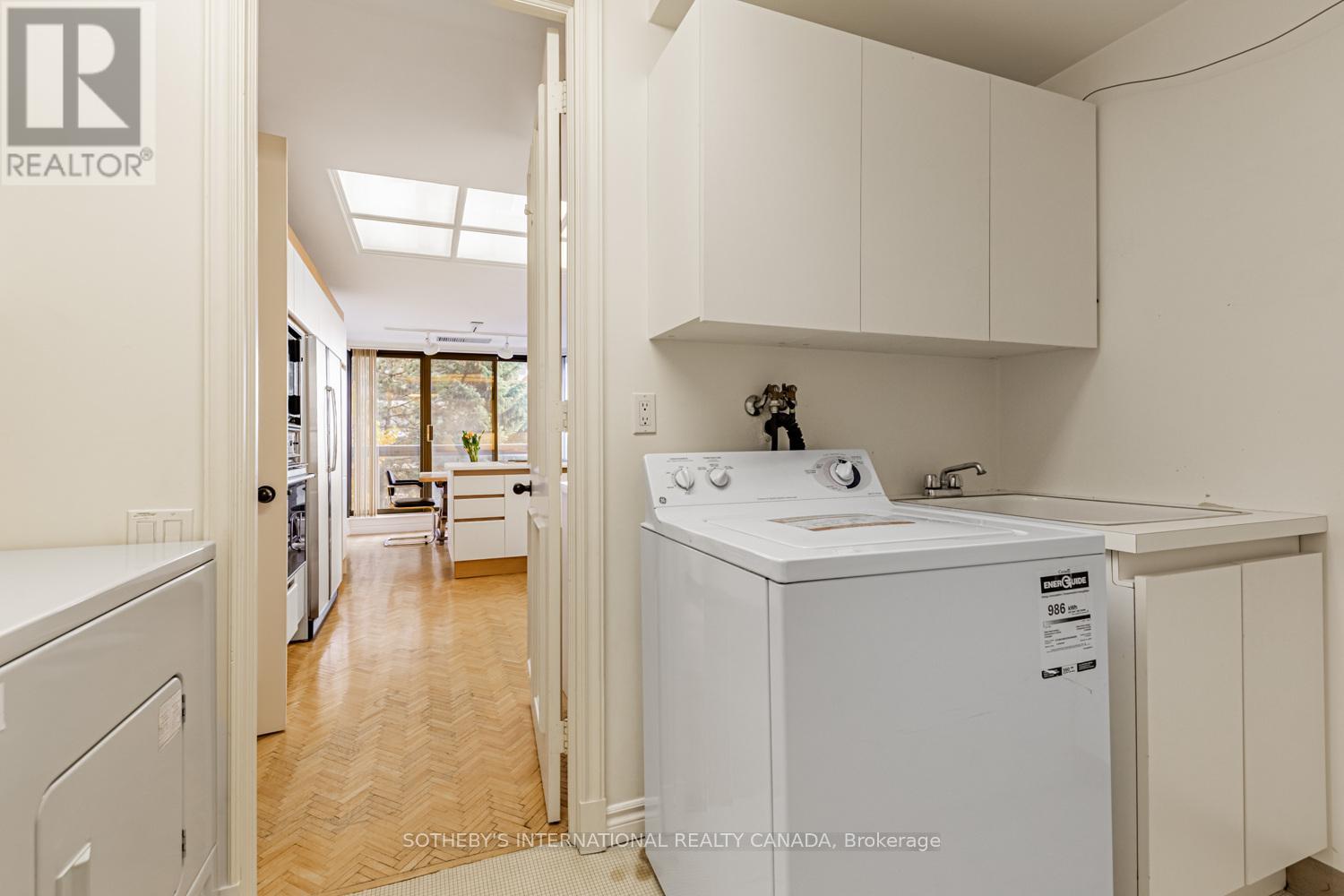 604 - 70 Rosehill Avenue, Toronto, Ontario  M4T 2W7 - Photo 28 - C12505884