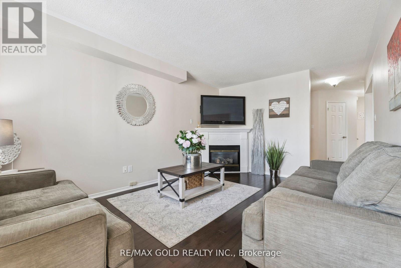 15 Blanchard Court, Whitby, Ontario  L1M 1H5 - Photo 11 - E12505902