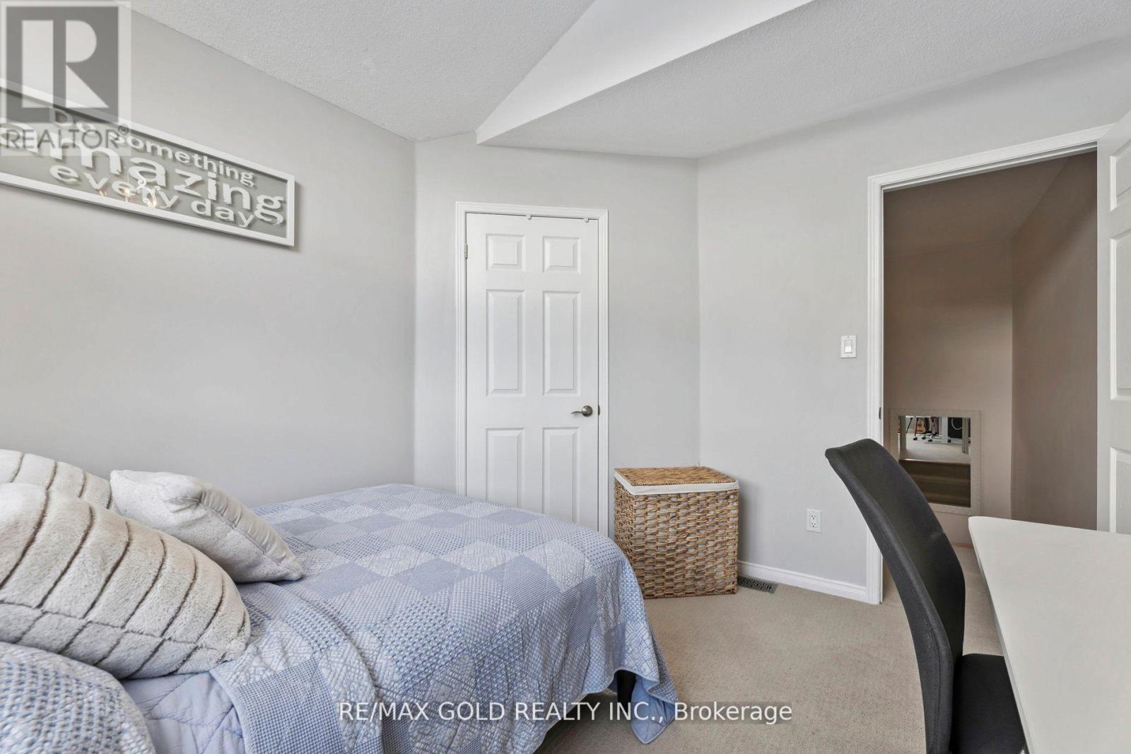 15 Blanchard Court, Whitby, Ontario  L1M 1H5 - Photo 18 - E12505902