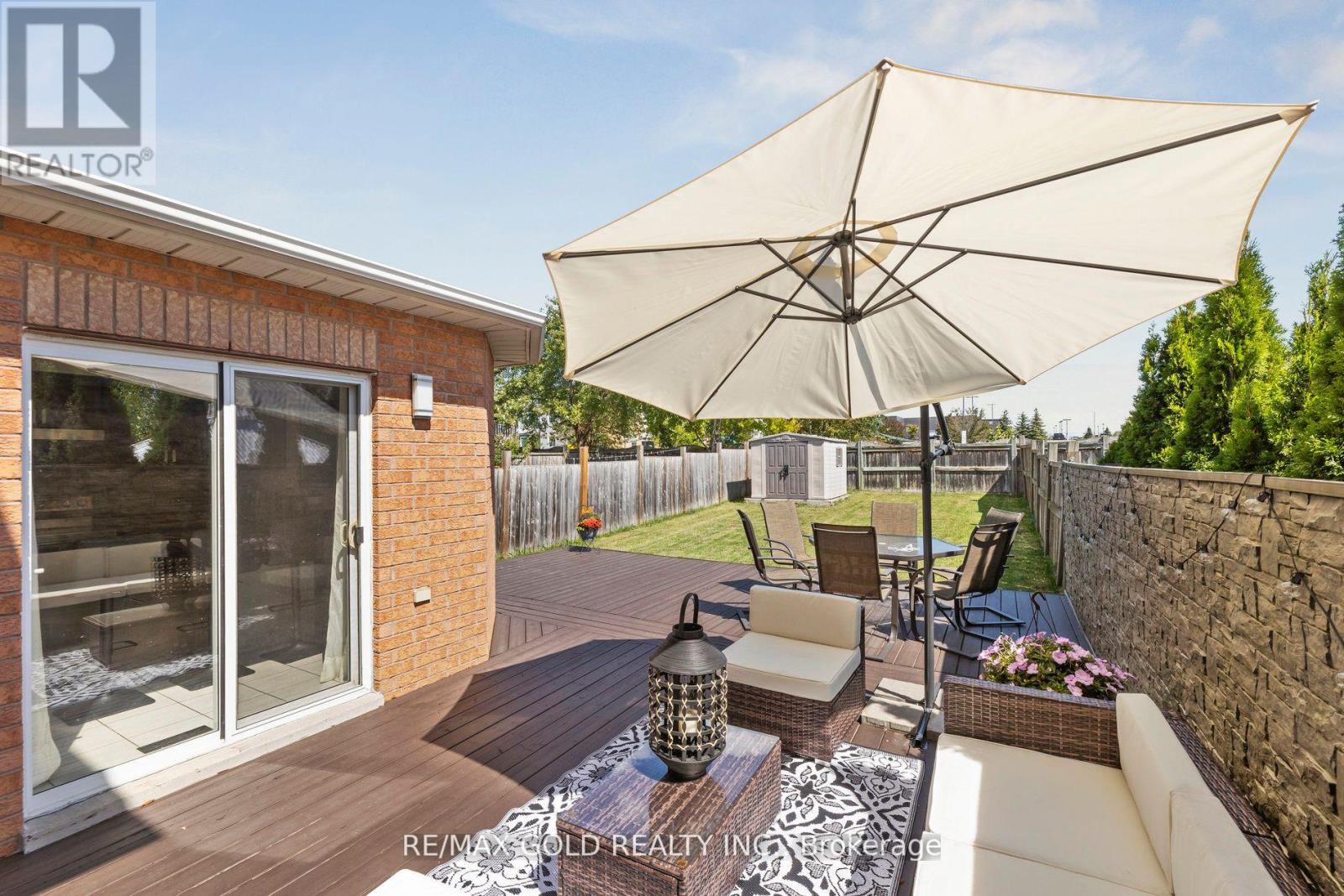 15 Blanchard Court, Whitby, Ontario  L1M 1H5 - Photo 35 - E12505902