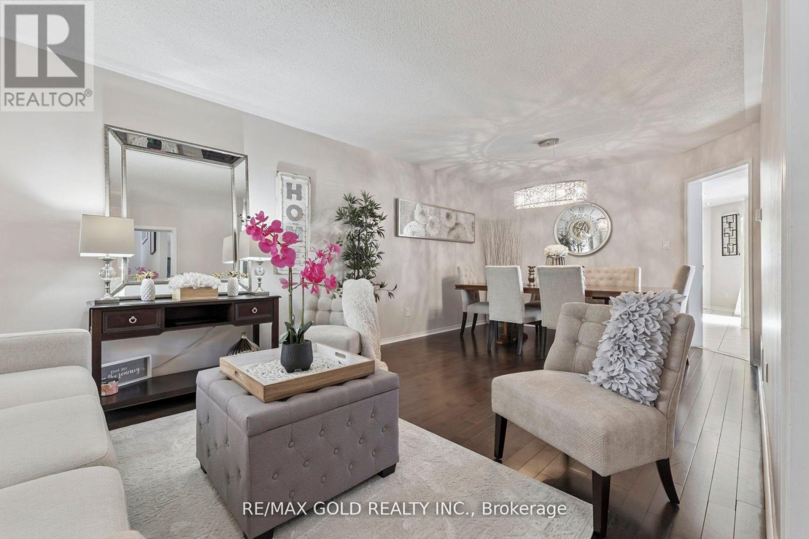 15 Blanchard Court, Whitby, Ontario  L1M 1H5 - Photo 5 - E12505902