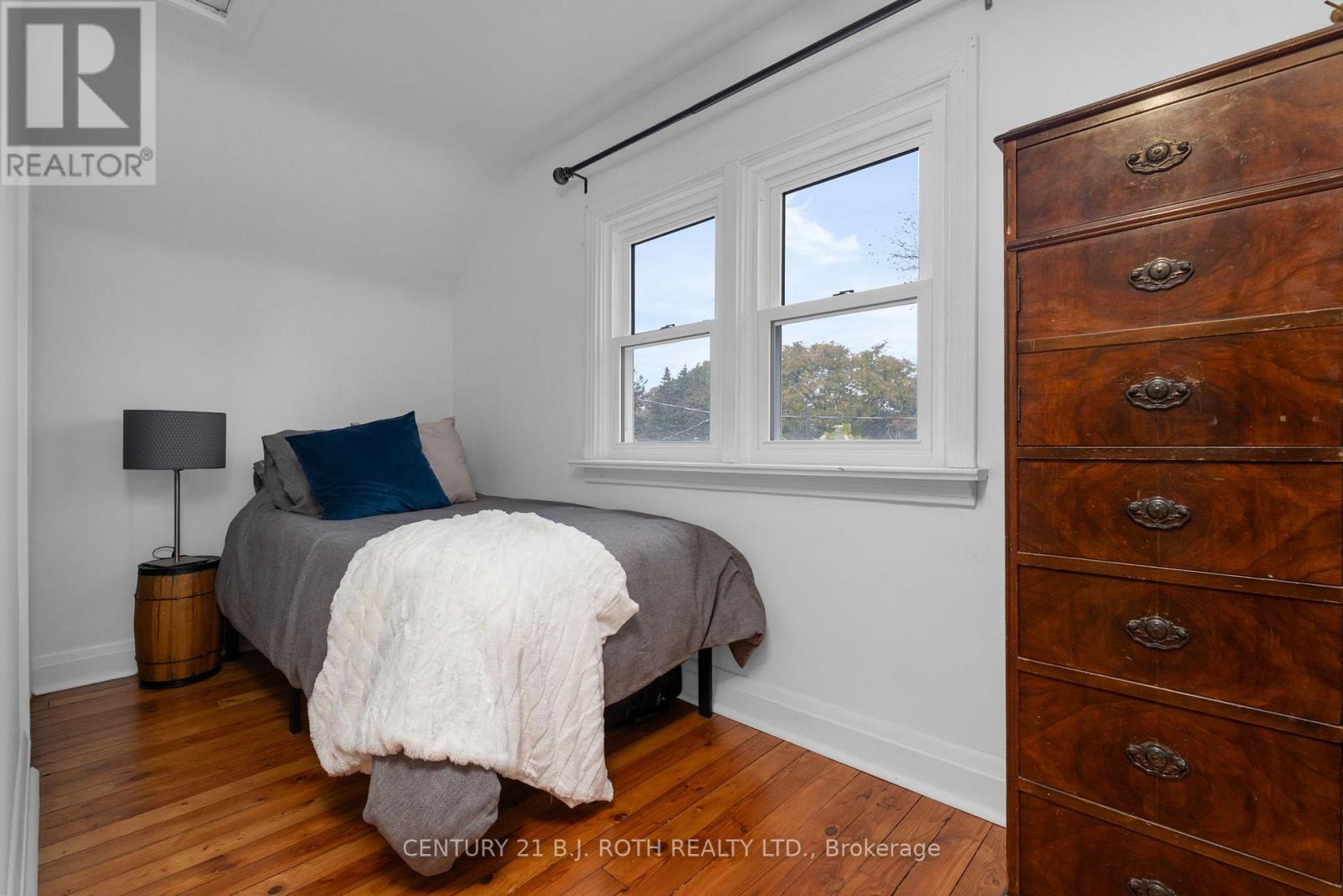 93 Catherine Street, Aurora, Ontario  L4G 1K6 - Photo 22 - N12505886