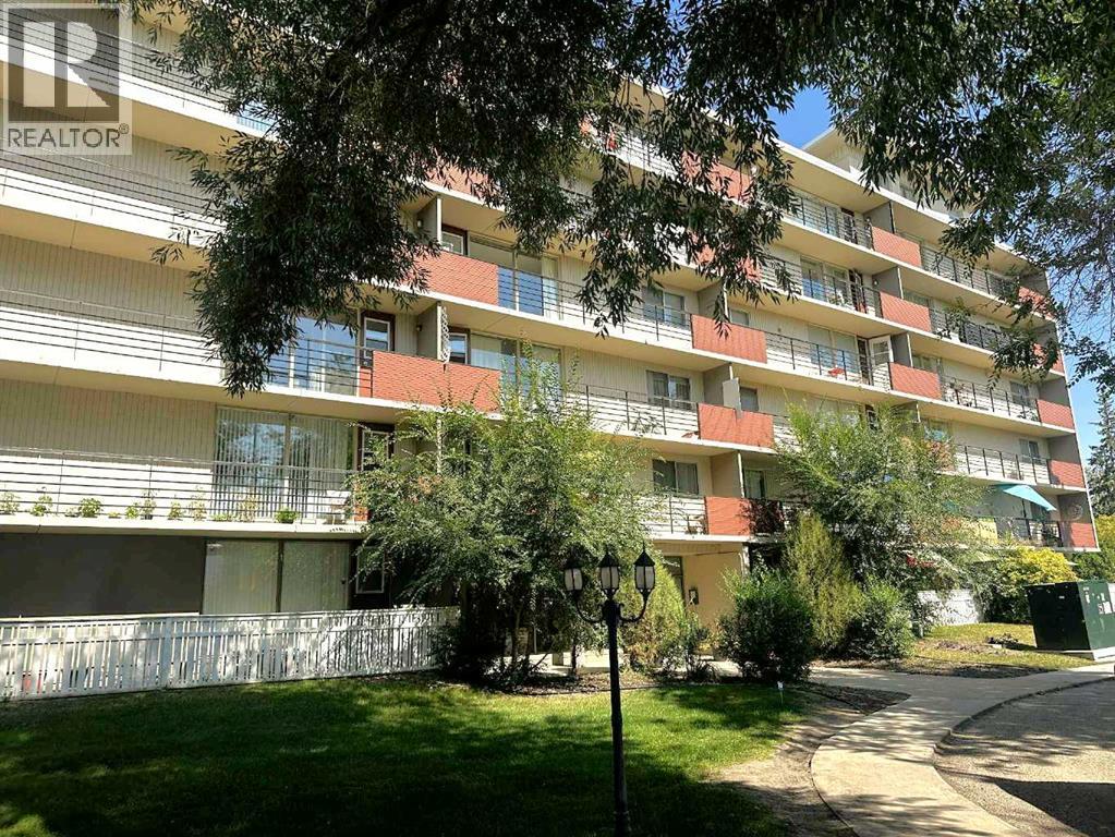 102, 4700 55 Street, Red Deer, Alberta  T4N 2H8 - Photo 2 - A2252652