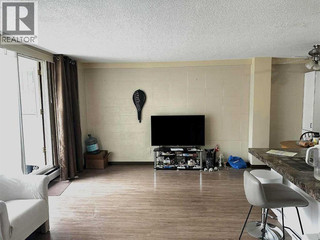 102, 4700 55 Street, Red Deer, Alberta  T4N 2H8 - Photo 13 - A2252652