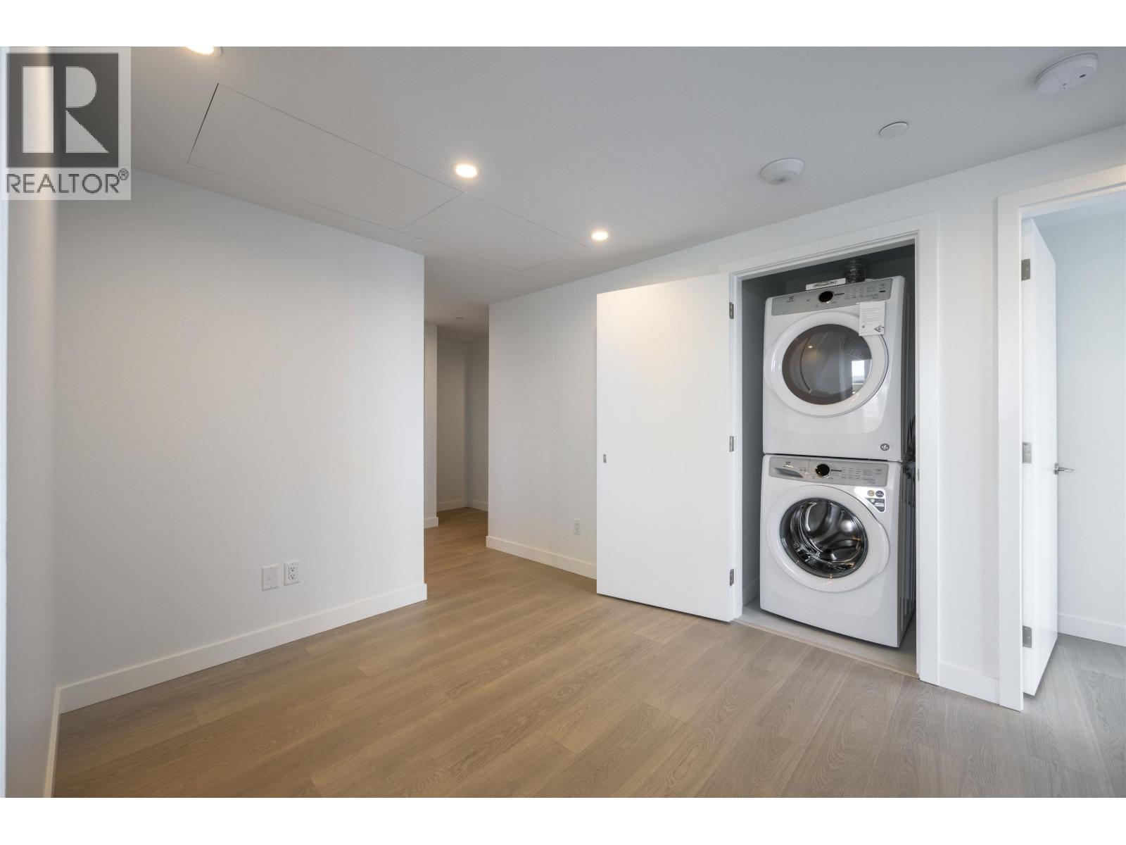 2704 6537 Telford Avenue, Burnaby, British Columbia  V5H 0K9 - Photo 9 - R3027942