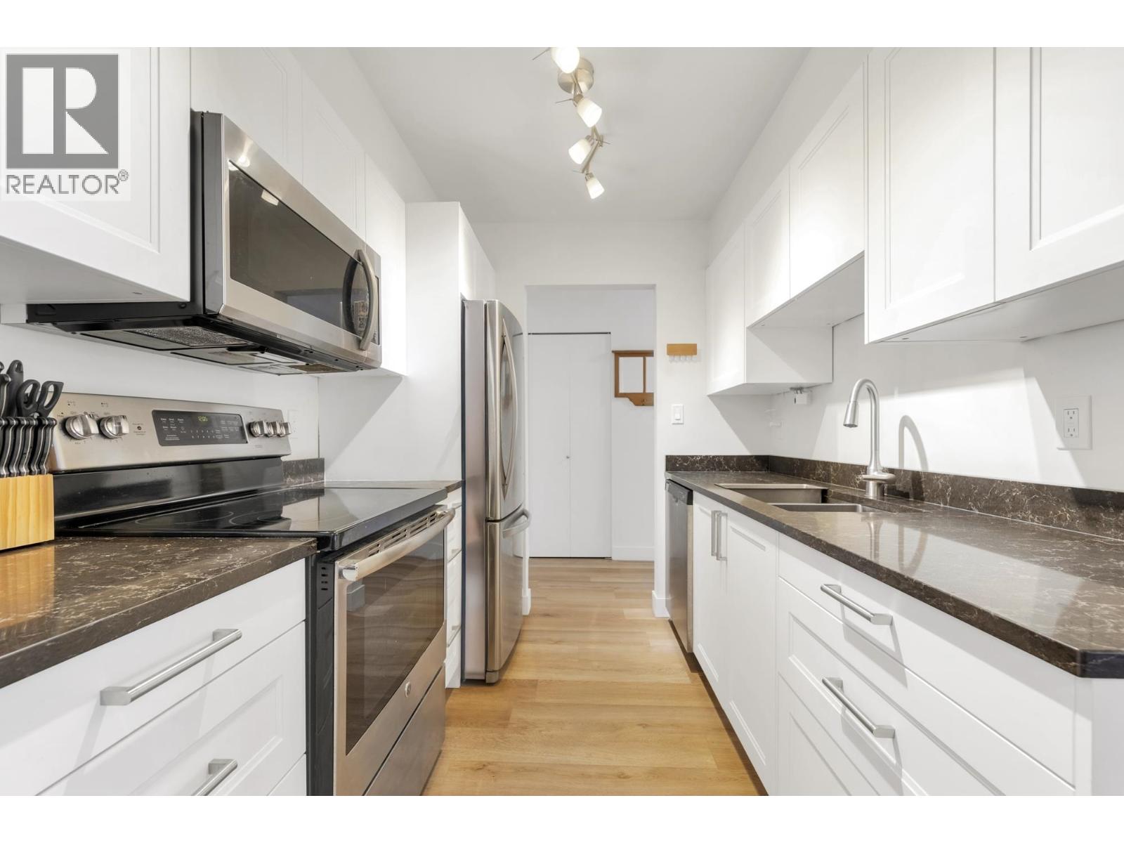 322 4363 Halifax Street, Burnaby, British Columbia  V5C 5Z3 - Photo 11 - R3064374