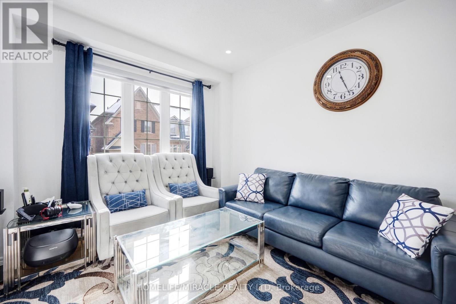 46 Sea Drifter Crescent, Brampton, Ontario  L6P 4B1 - Photo 11 - W12505894