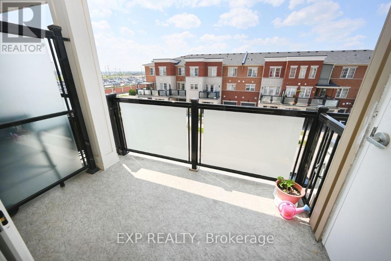 301 - 70 Baycliffe Crescent, Brampton, Ontario  L7A 3Z4 - Photo 9 - W12432908