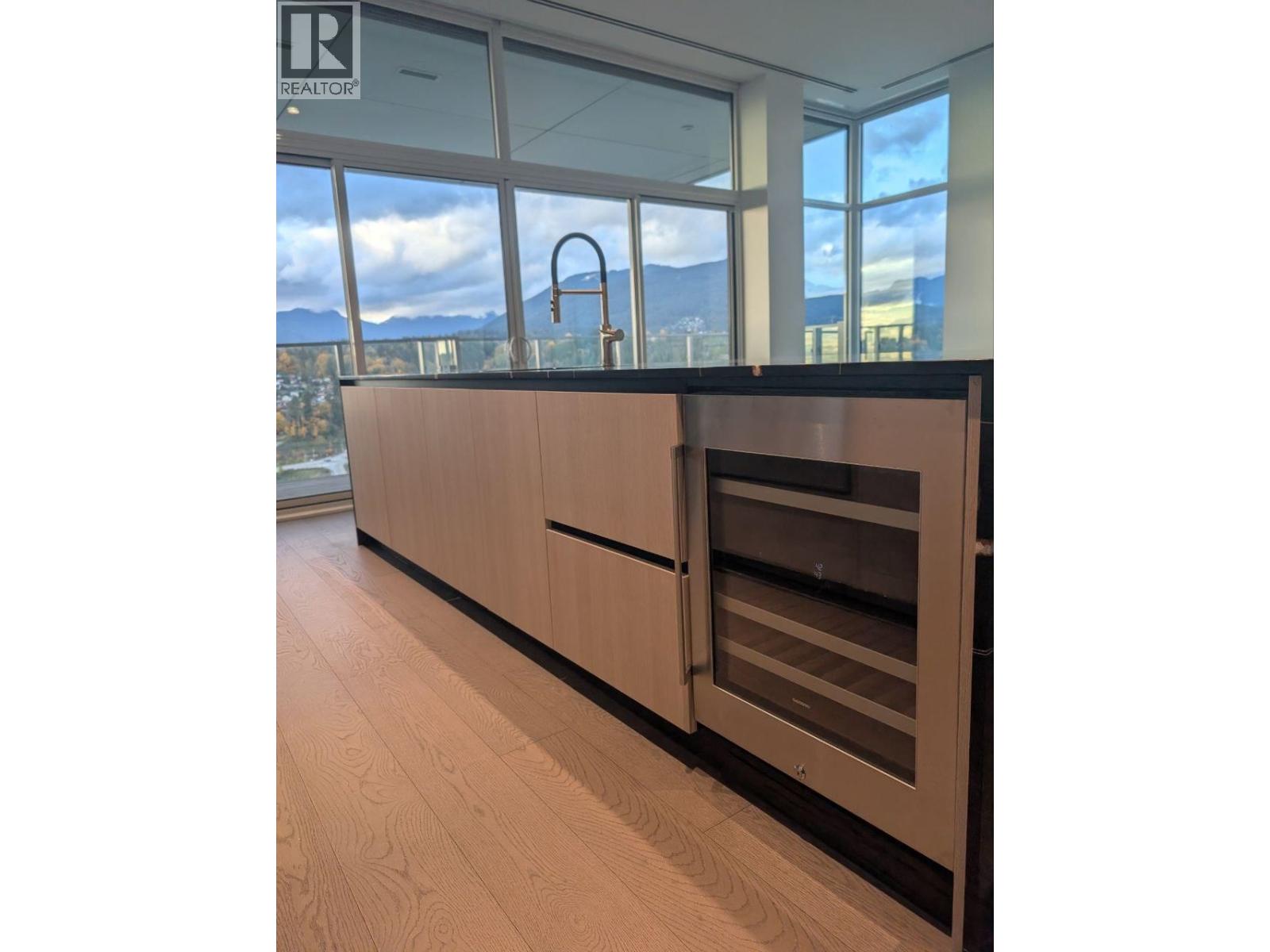 3201 1500 Fern Street, North Vancouver, British Columbia  V7J 0E6 - Photo 14 - R3064405