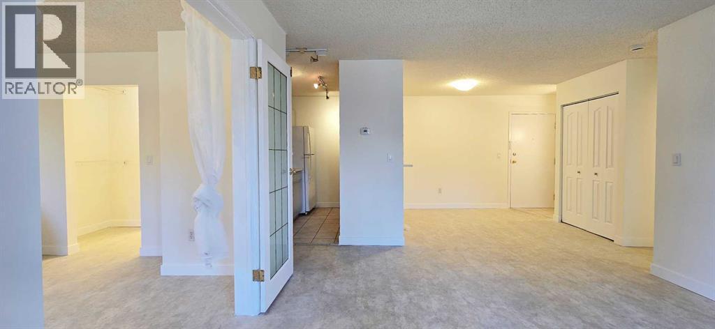 116, 11 Dover Point Se, Calgary, Alberta T2B 3J8 - Photo 7 - A2268436