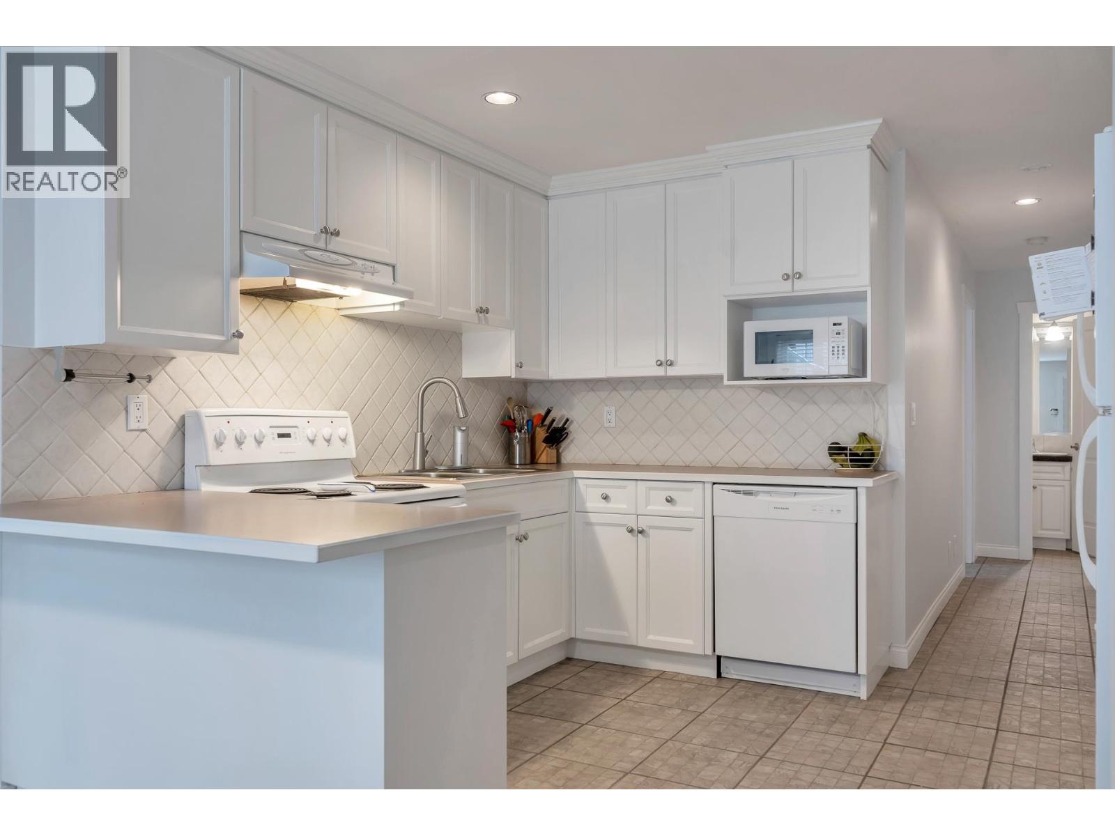 7205 Union Street, Burnaby, British Columbia  V5A 1J1 - Photo 37 - R3064395