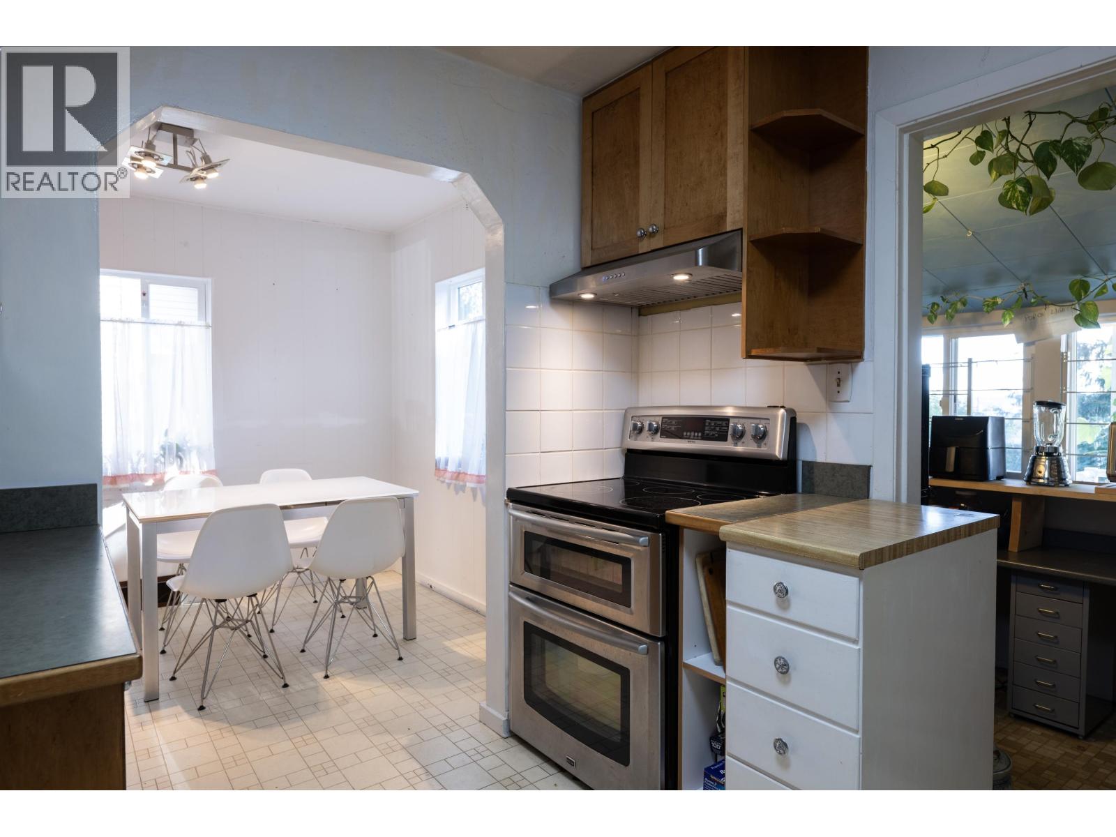 1512 Seventh Avenue, New Westminster, British Columbia  V3M 2K3 - Photo 5 - R3062694