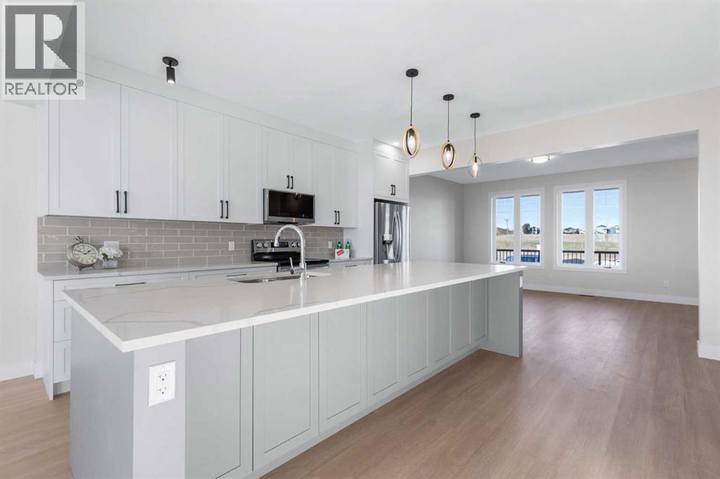 1907 Mccaskill Drive, Crossfield, Alberta  T0M 0S0 - Photo 7 - A2265845