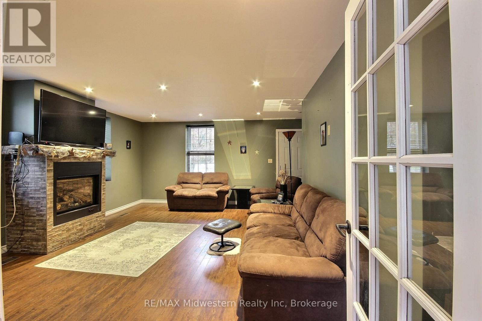 2081 John Street, Howick, Ontario  N0G 1X0 - Photo 7 - X12505642