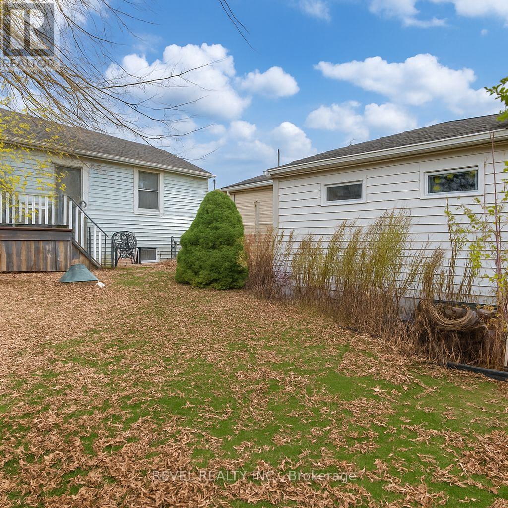 99 East 36th Street, Hamilton, Ontario  L8V 3Z2 - Photo 37 - X12459275