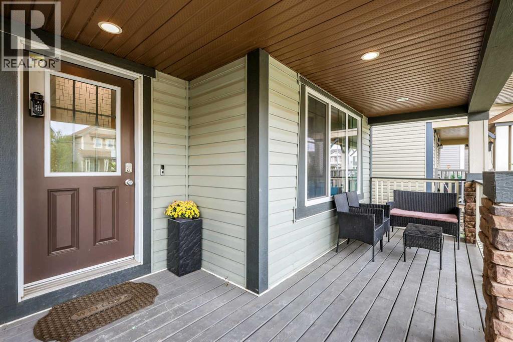 160 Copperpond Rise Se, Calgary, Alberta  T2Z 0L2 - Photo 3 - A2260932