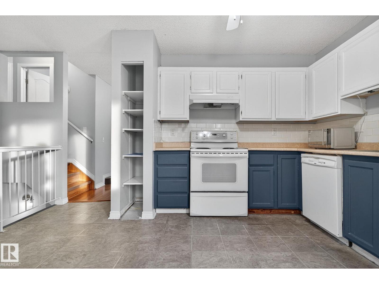 17204 96 St Nw, Edmonton, Alberta  T5Z 1Z6 - Photo 11 - E4464621