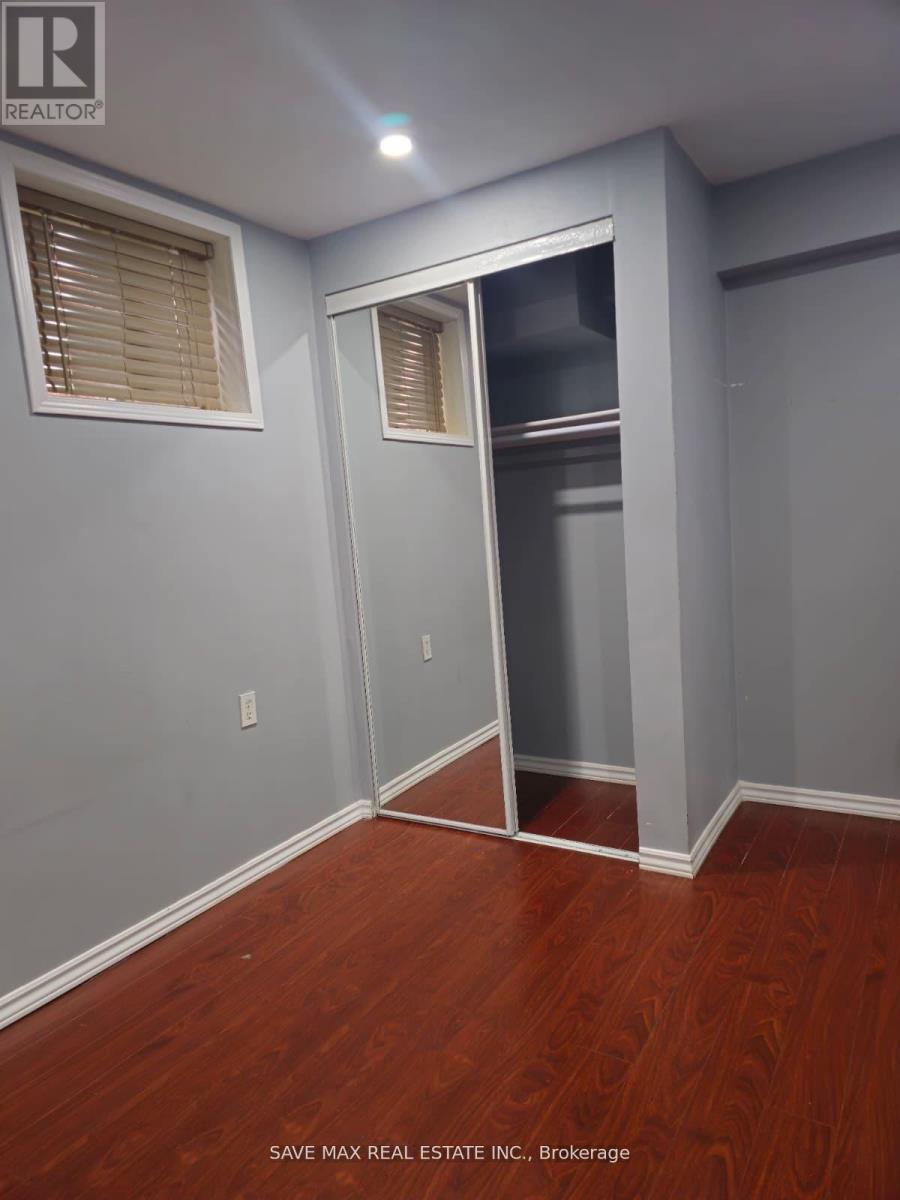 17 Tregate Crescent, Brampton, Ontario  L7A 2P3 - Photo 6 - W12505932