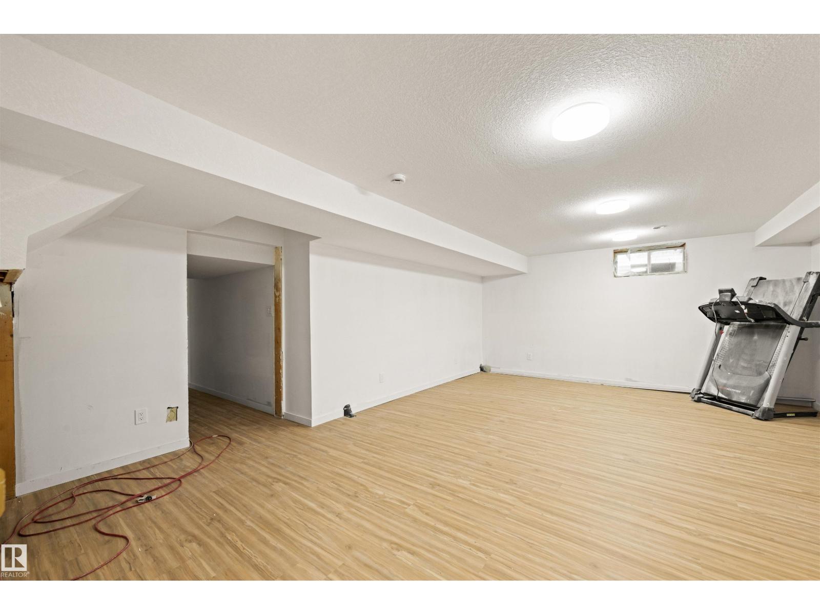 706 Burley Dr Nw, Edmonton, Alberta  T6R 1Y2 - Photo 35 - E4464612