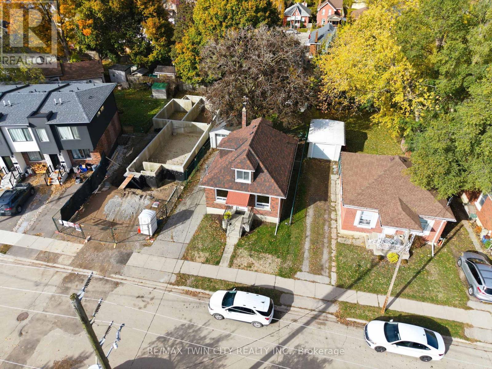 35 Edwin Street, Brantford, Ontario  N3T 4B8 - Photo 24 - X12505918