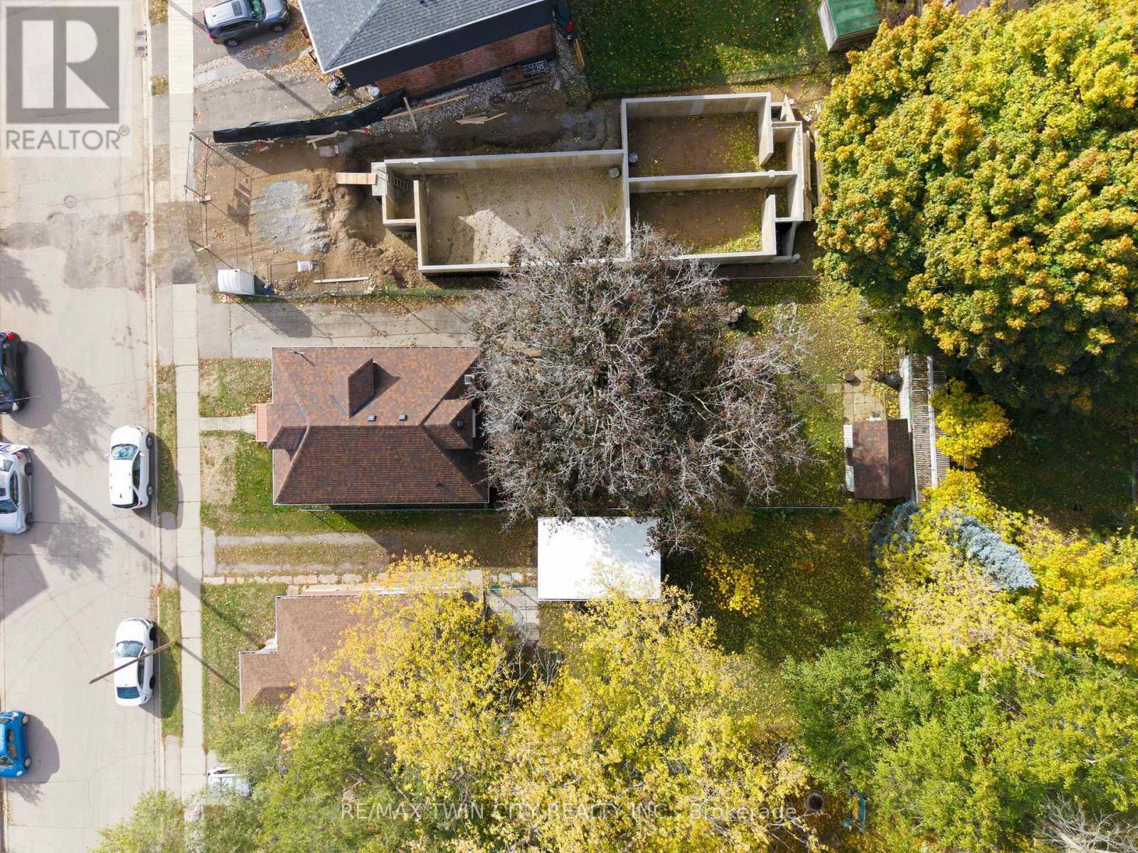 35 Edwin Street, Brantford, Ontario  N3T 4B8 - Photo 26 - X12505918