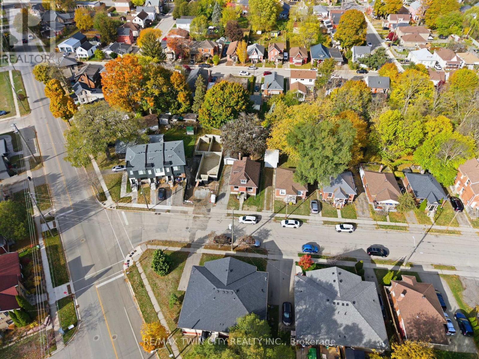 35 Edwin Street, Brantford, Ontario  N3T 4B8 - Photo 28 - X12505918