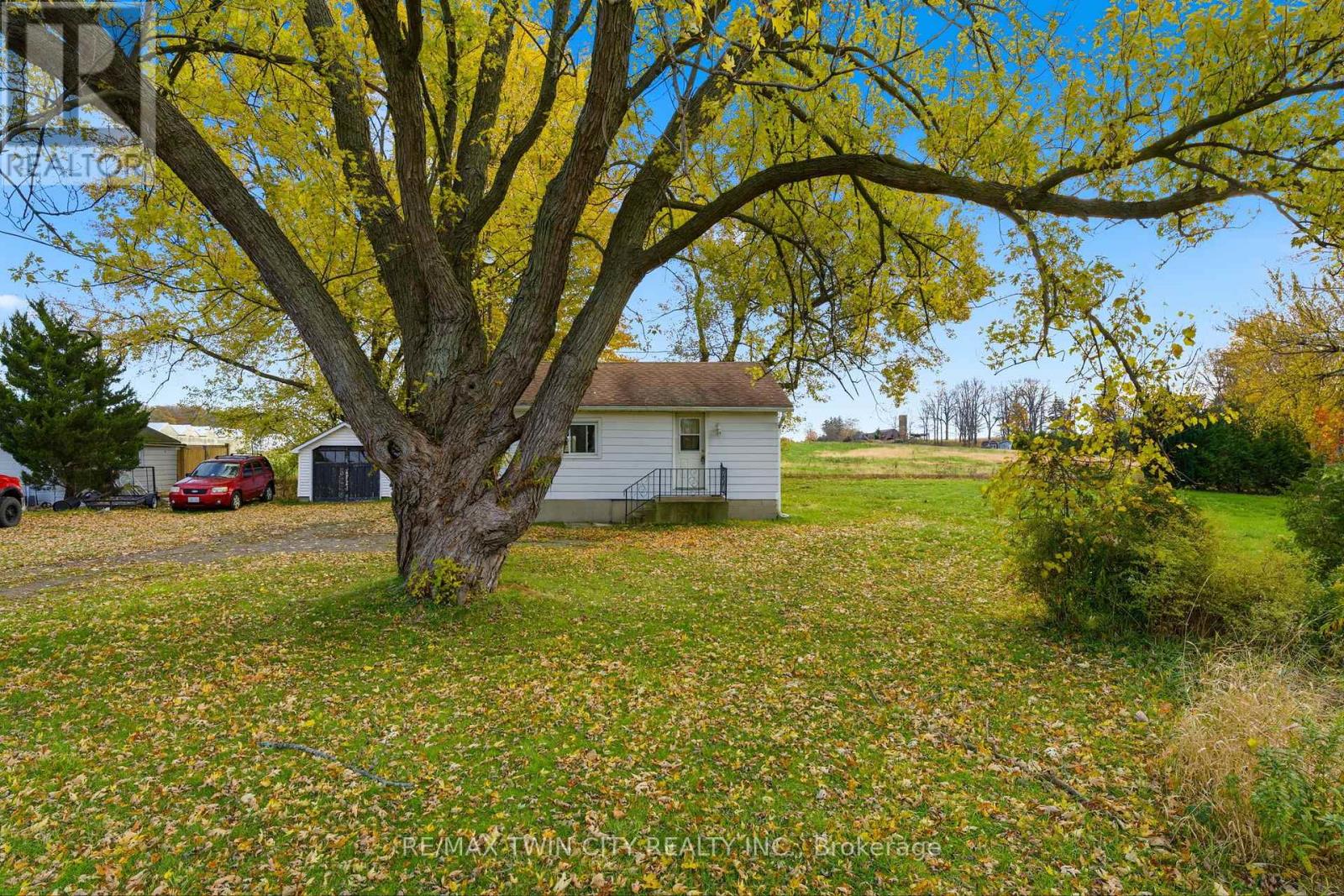 2094 Cockshutt Road, Norfolk, Ontario  N0E 1Y0 - Photo 11 - X12505922