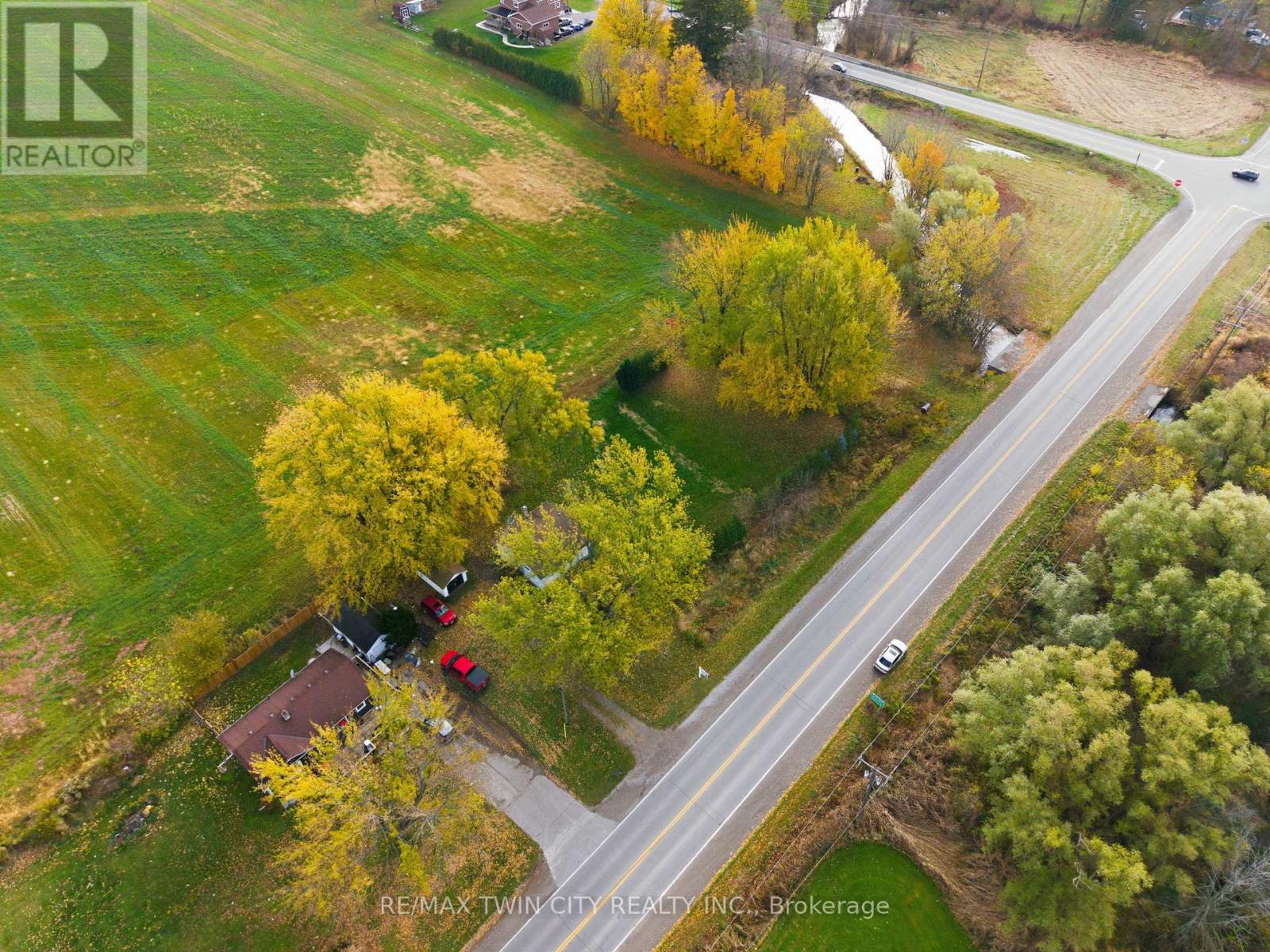 2094 Cockshutt Road, Norfolk, Ontario  N0E 1Y0 - Photo 8 - X12505922