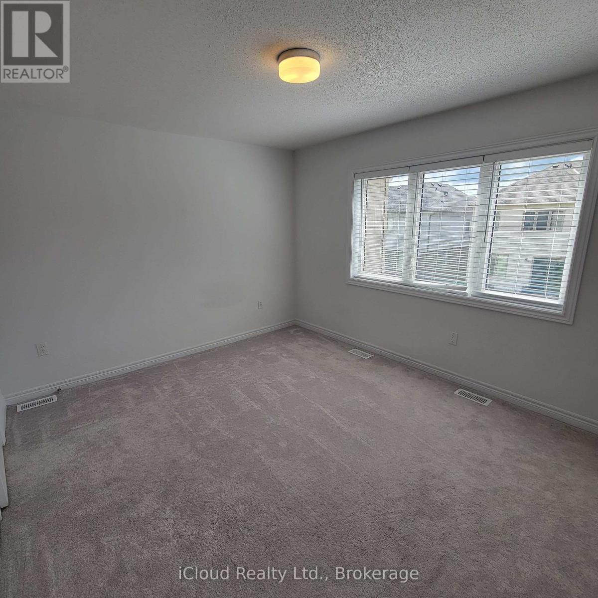 19 Edminston Drive, Centre Wellington, Ontario  N1M 0J3 - Photo 13 - X12505934