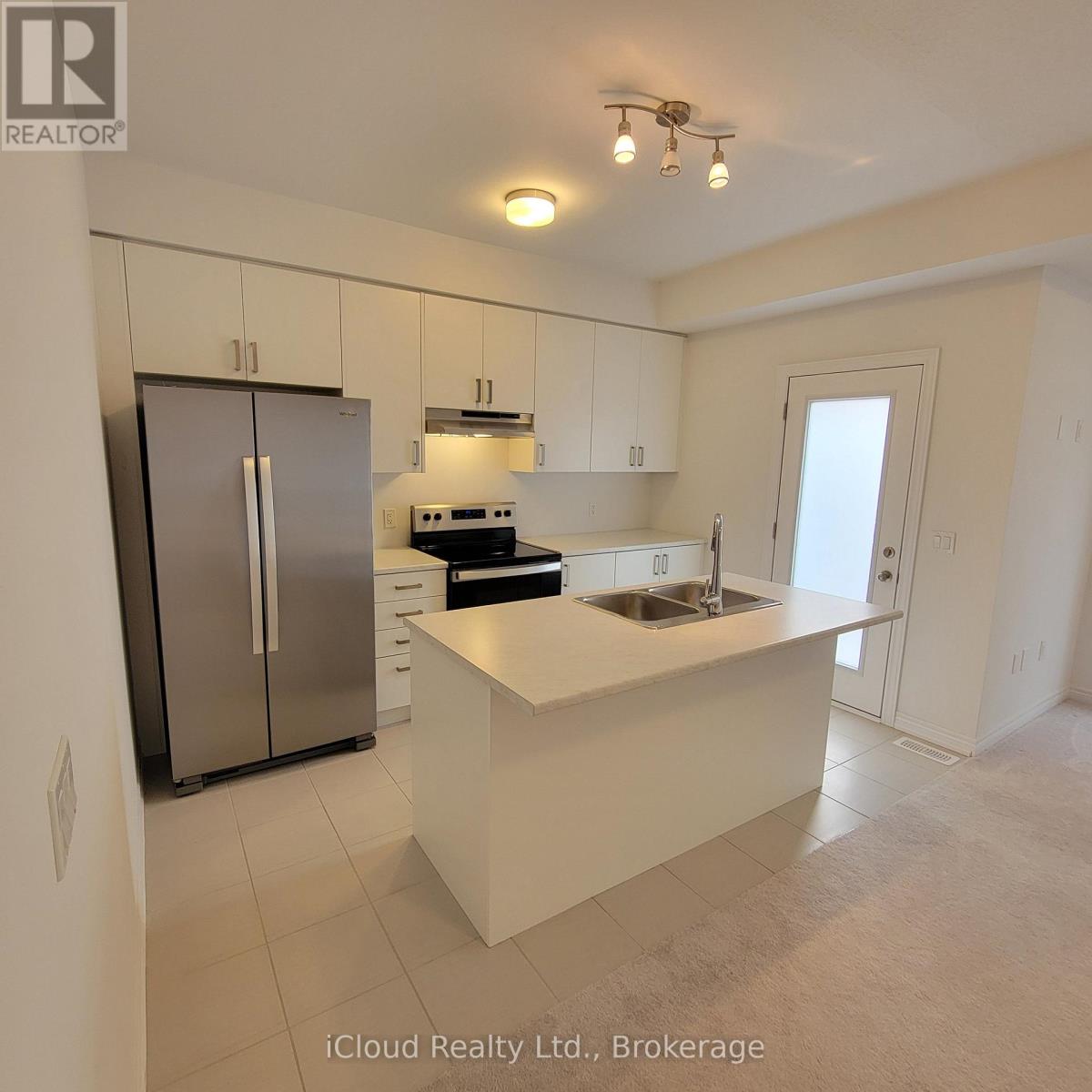 19 Edminston Drive, Centre Wellington, Ontario  N1M 0J3 - Photo 7 - X12505934