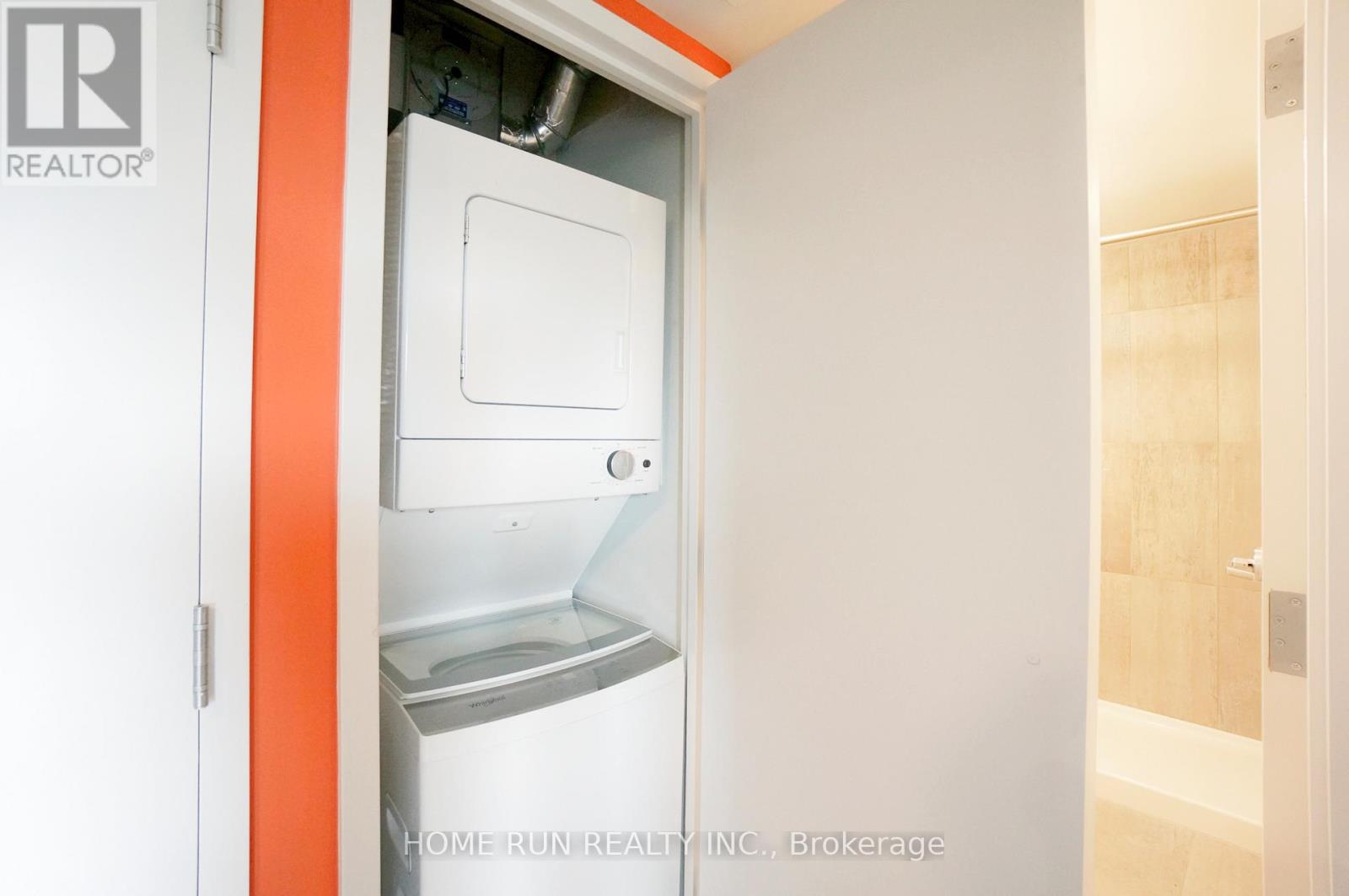 1116 - 105 Champagne Street S, Ottawa, Ontario  K1S 4P3 - Photo 14 - X12505958