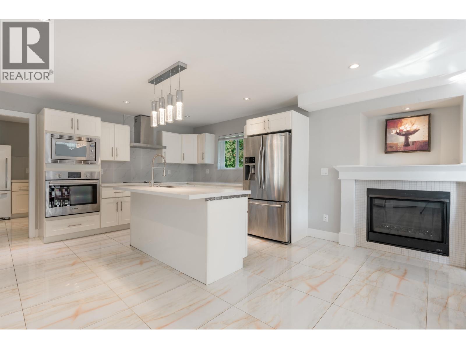 559 Bosworth Street, Coquitlam, British Columbia  V3J 3V1 - Photo 6 - R3064348