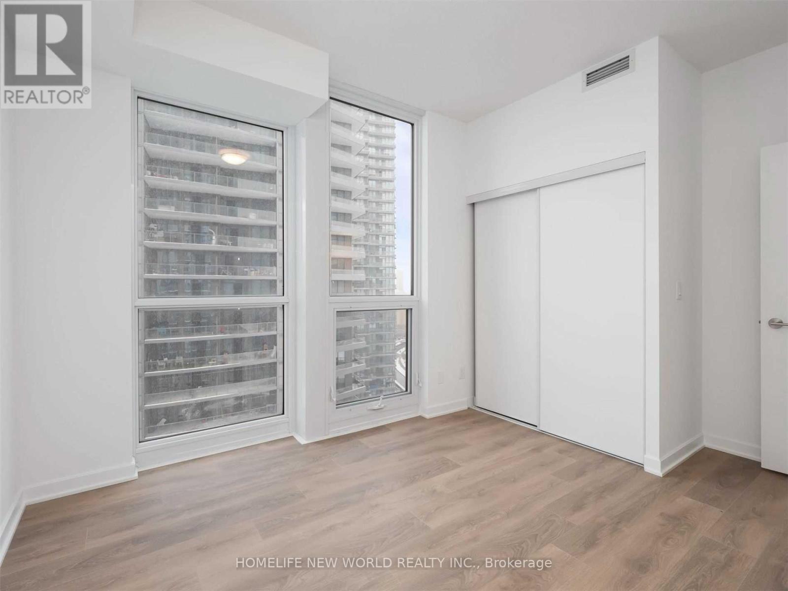 1302 - 38 Forest Manor Road, Toronto, Ontario  M2J 0H4 - Photo 15 - C12505938