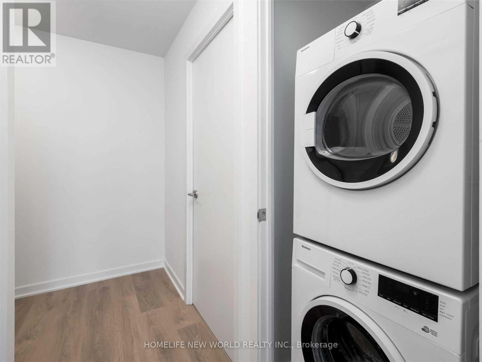 1302 - 38 Forest Manor Road, Toronto, Ontario  M2J 0H4 - Photo 18 - C12505938