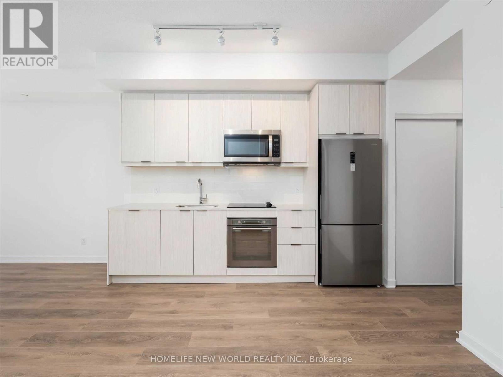 1302 - 38 Forest Manor Road, Toronto, Ontario  M2J 0H4 - Photo 4 - C12505938