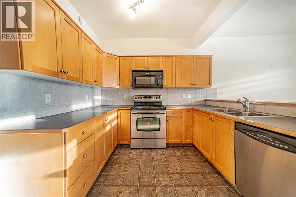 42 Kanten Close, Red Deer, Alberta  T4P 4E6 - Photo 8 - A2238814