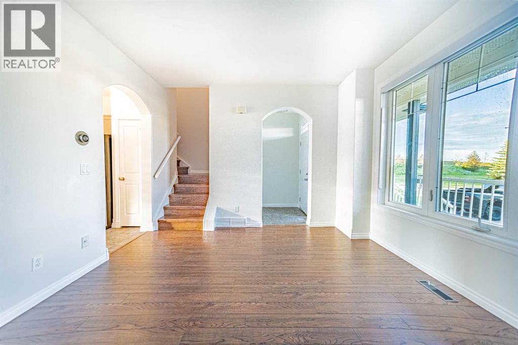 42 Kanten Close, Red Deer, Alberta  T4P 4E6 - Photo 6 - A2238814