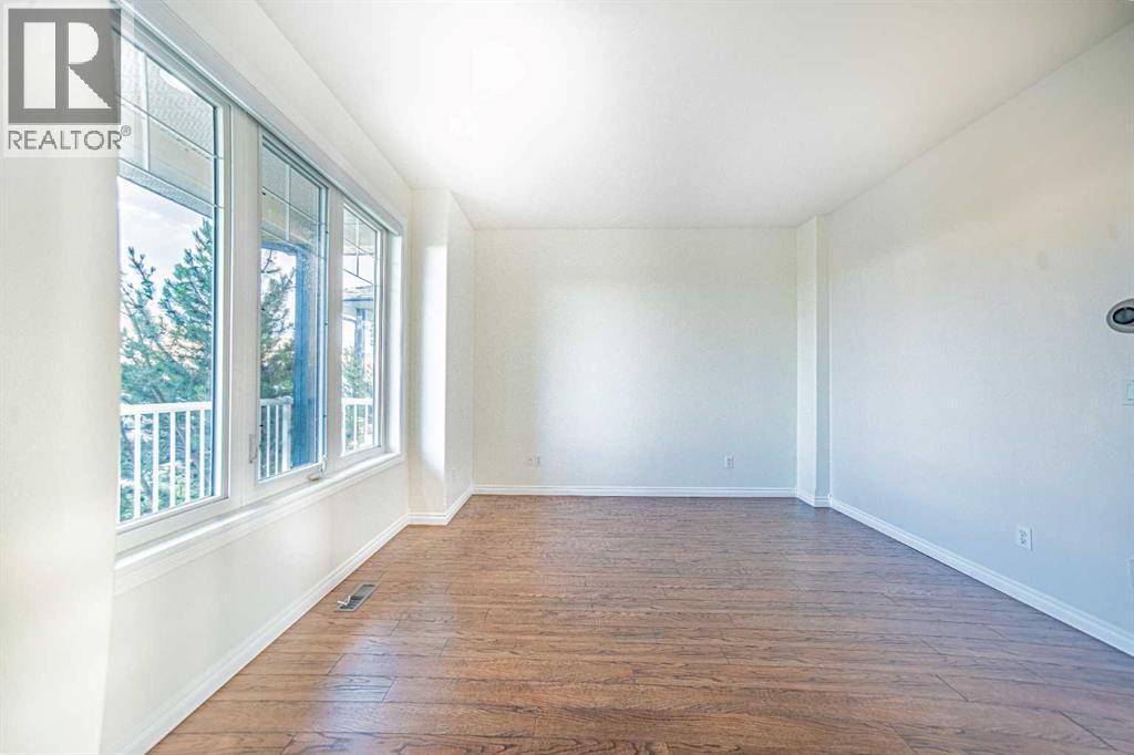 42 Kanten Close, Red Deer, Alberta  T4P 4E6 - Photo 5 - A2238814