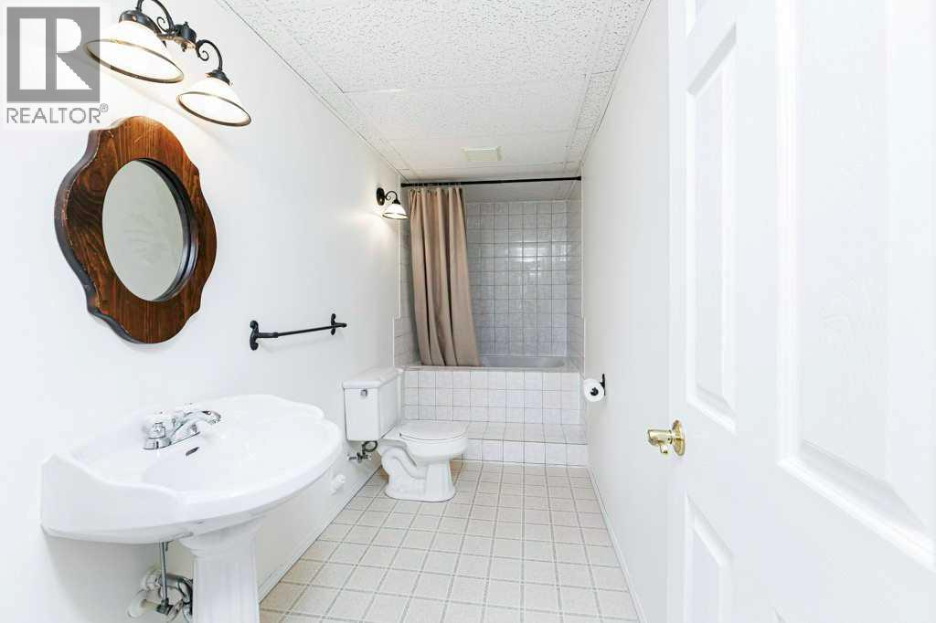 2419 351 Township Road Township, Rural Red Deer County, Alberta  T4G 0K2 - Photo 23 - A2267687