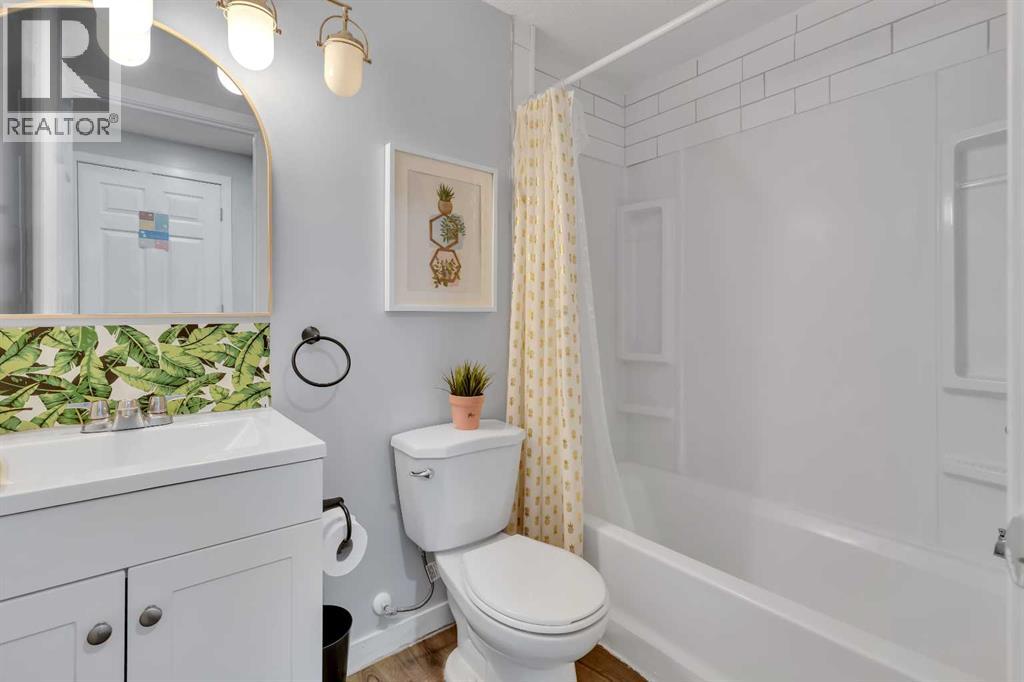 224 Hillcrest Road Sw, Airdrie, Alberta  T4B 4J8 - Photo 21 - A2258593