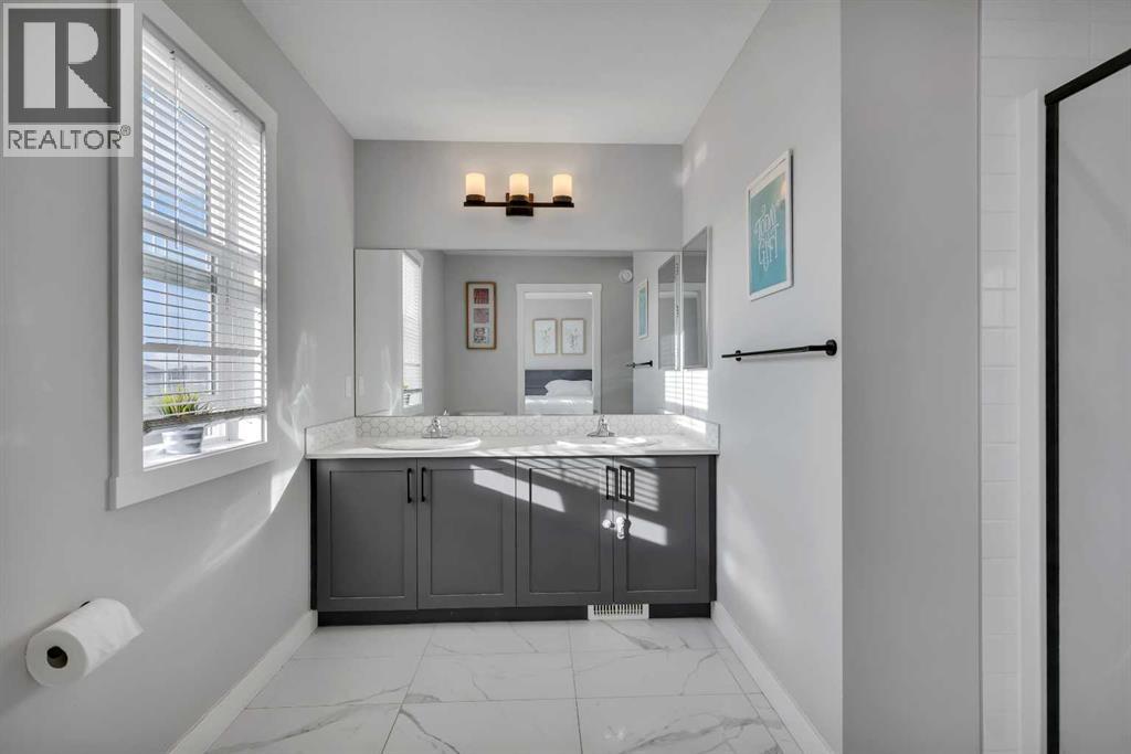 224 Hillcrest Road Sw, Airdrie, Alberta  T4B 4J8 - Photo 15 - A2258593