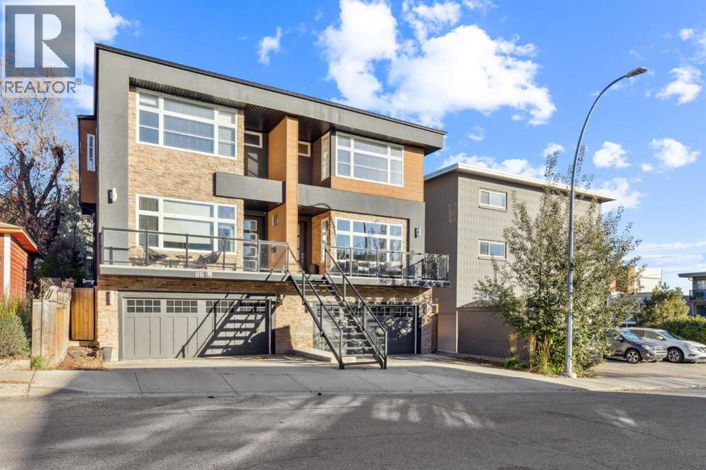 2620 15a Street Sw, Calgary, Alberta  T2T 4B9 - Photo 2 - A2264817