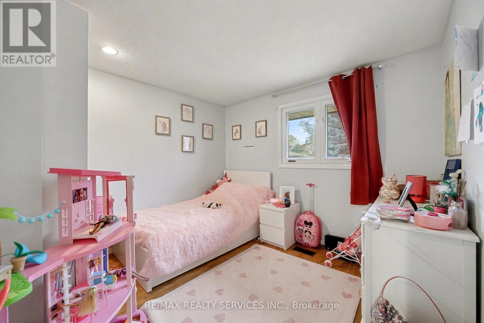 76 Appalachian Crescent, Kitchener, Ontario  N2E 1A4 - Photo 11 - X12505950