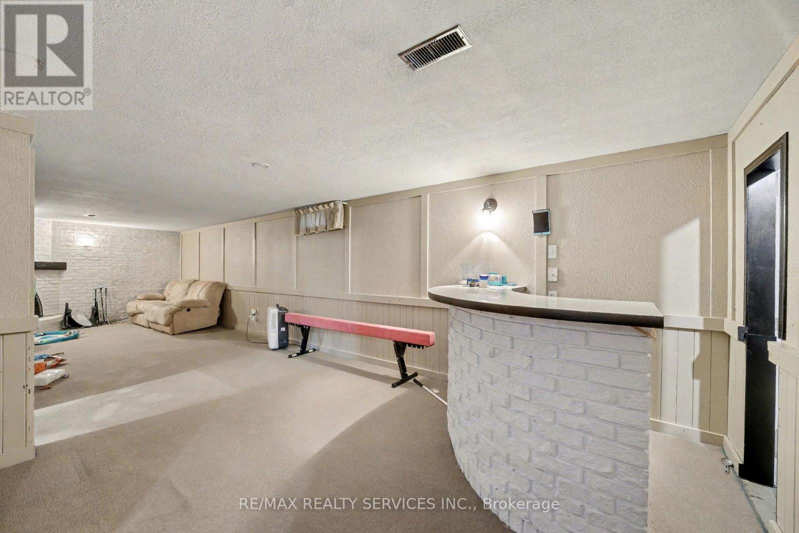 76 Appalachian Crescent, Kitchener, Ontario  N2E 1A4 - Photo 12 - X12505950