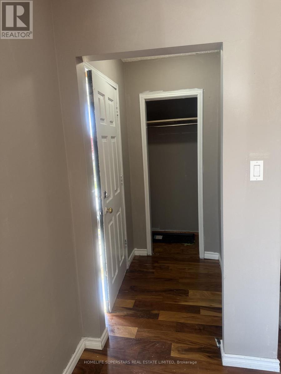 Unit#1 - 6391 Mcleod Road, Niagara Falls, Ontario  L2G 3G2 - Photo 5 - X12500384