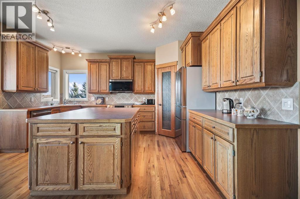 50 Sheep River Crescent, Okotoks, Alberta  T1S 1R3 - Photo 10 - A2268254