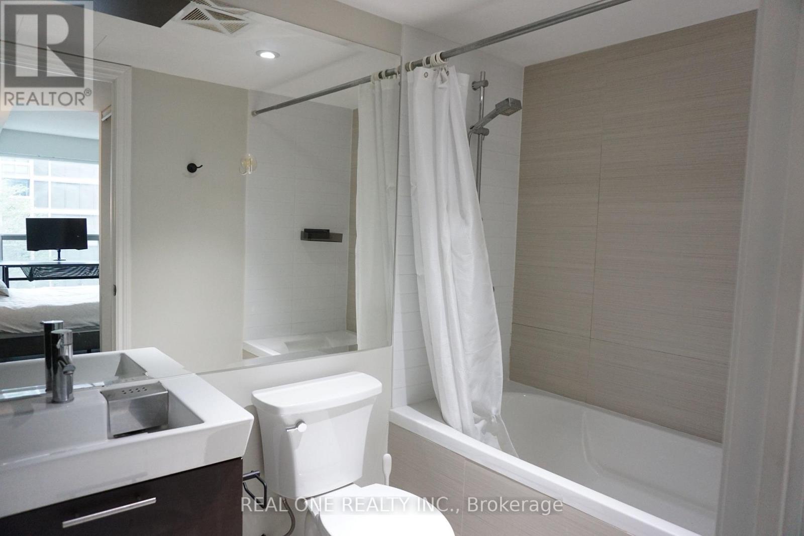 1509 - 386 Yonge Street, Toronto, Ontario  M5B 0A5 - Photo 13 - C12505984